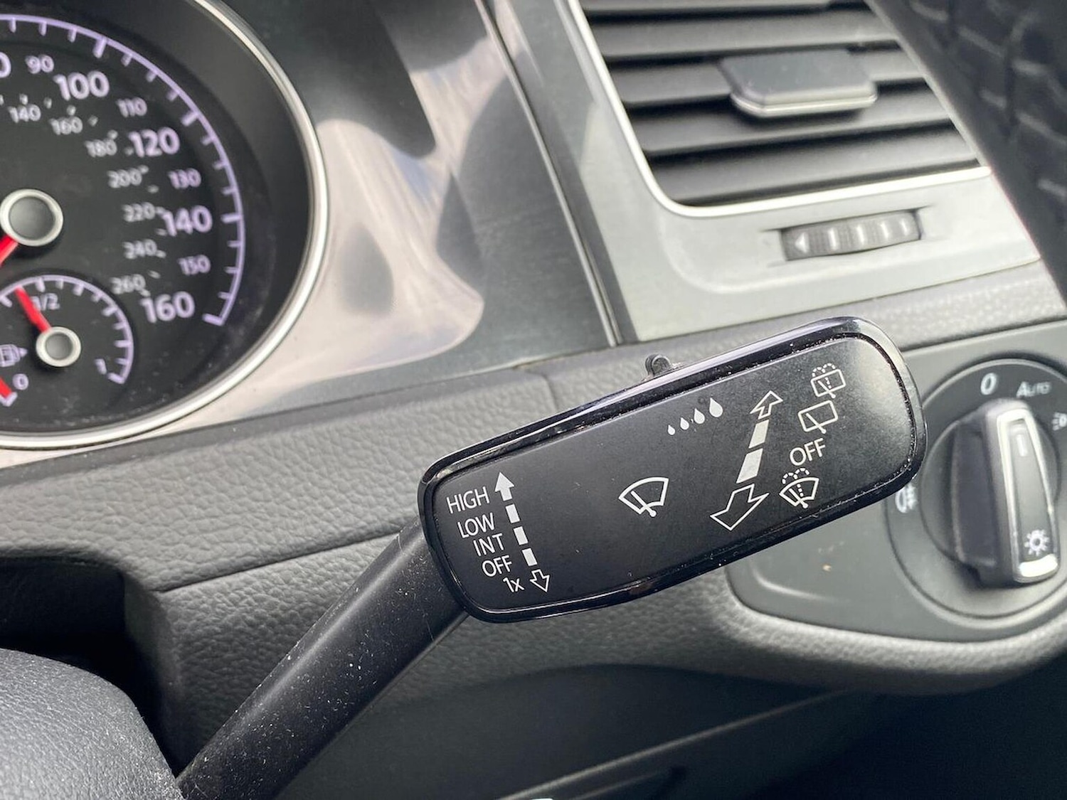 Used Volkswagen Golf 2018 for sale - 76165018: Photo 26