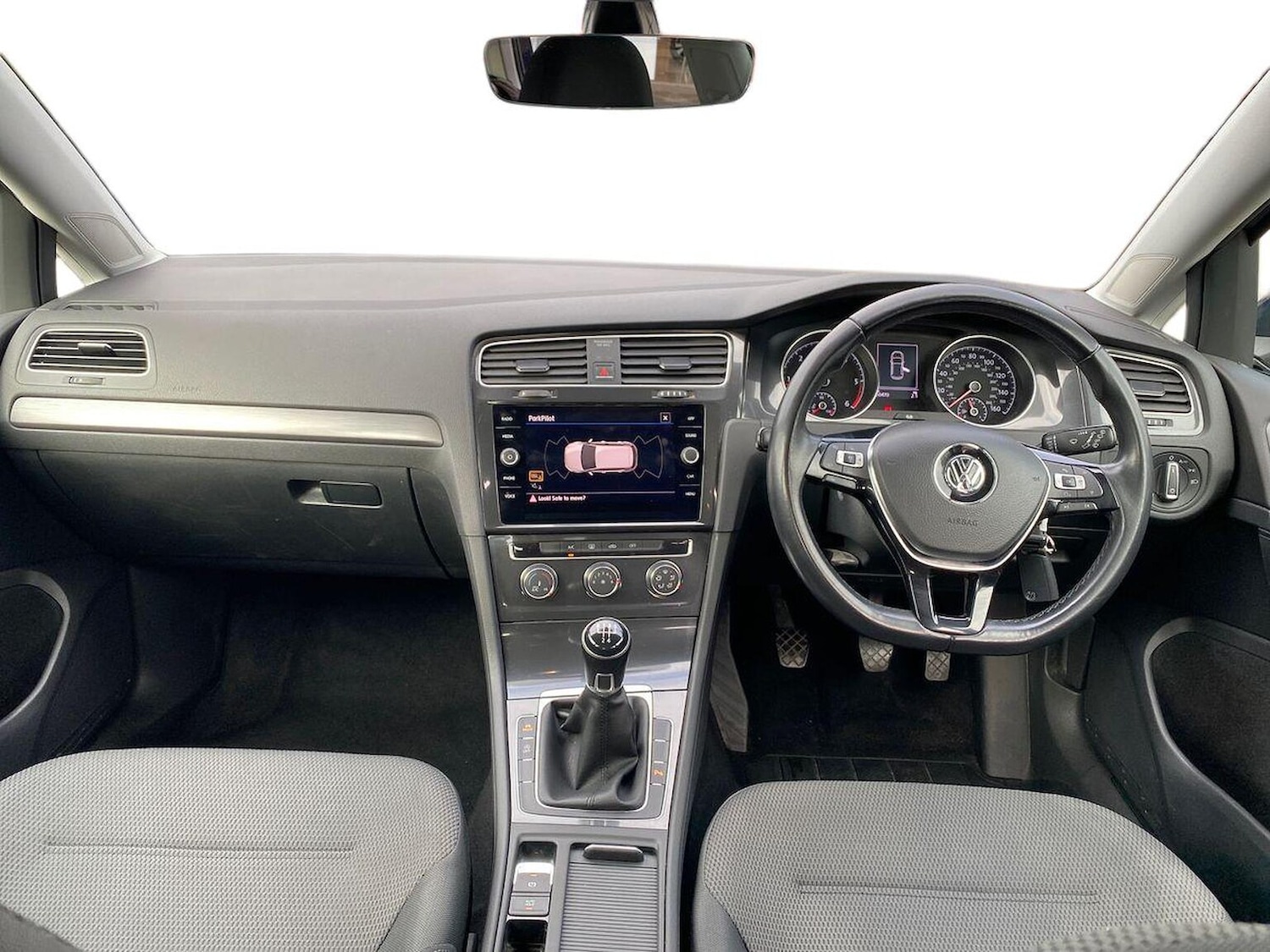 Used Volkswagen Golf 2018 for sale - 76165018: Photo 8