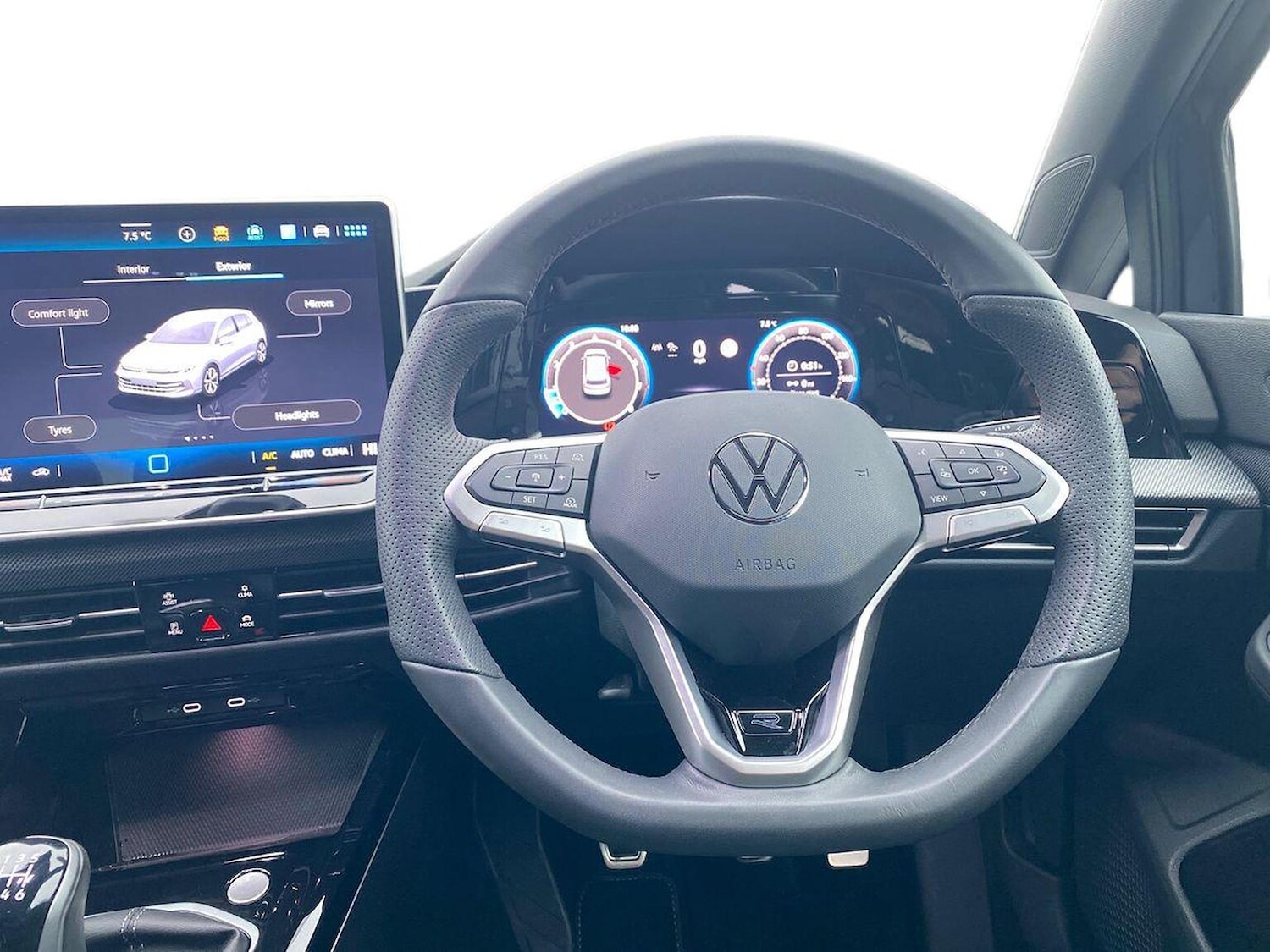 Used Volkswagen Golf 2025 for sale - 76986996: Photo 9