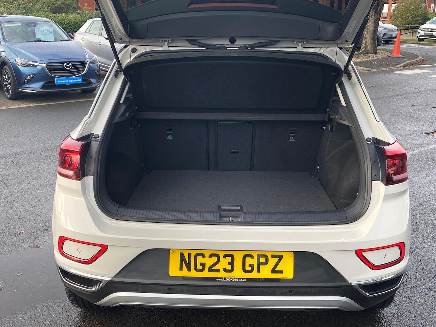 Used Volkswagen T-Roc 2023 for sale - 76492360: Photo 17