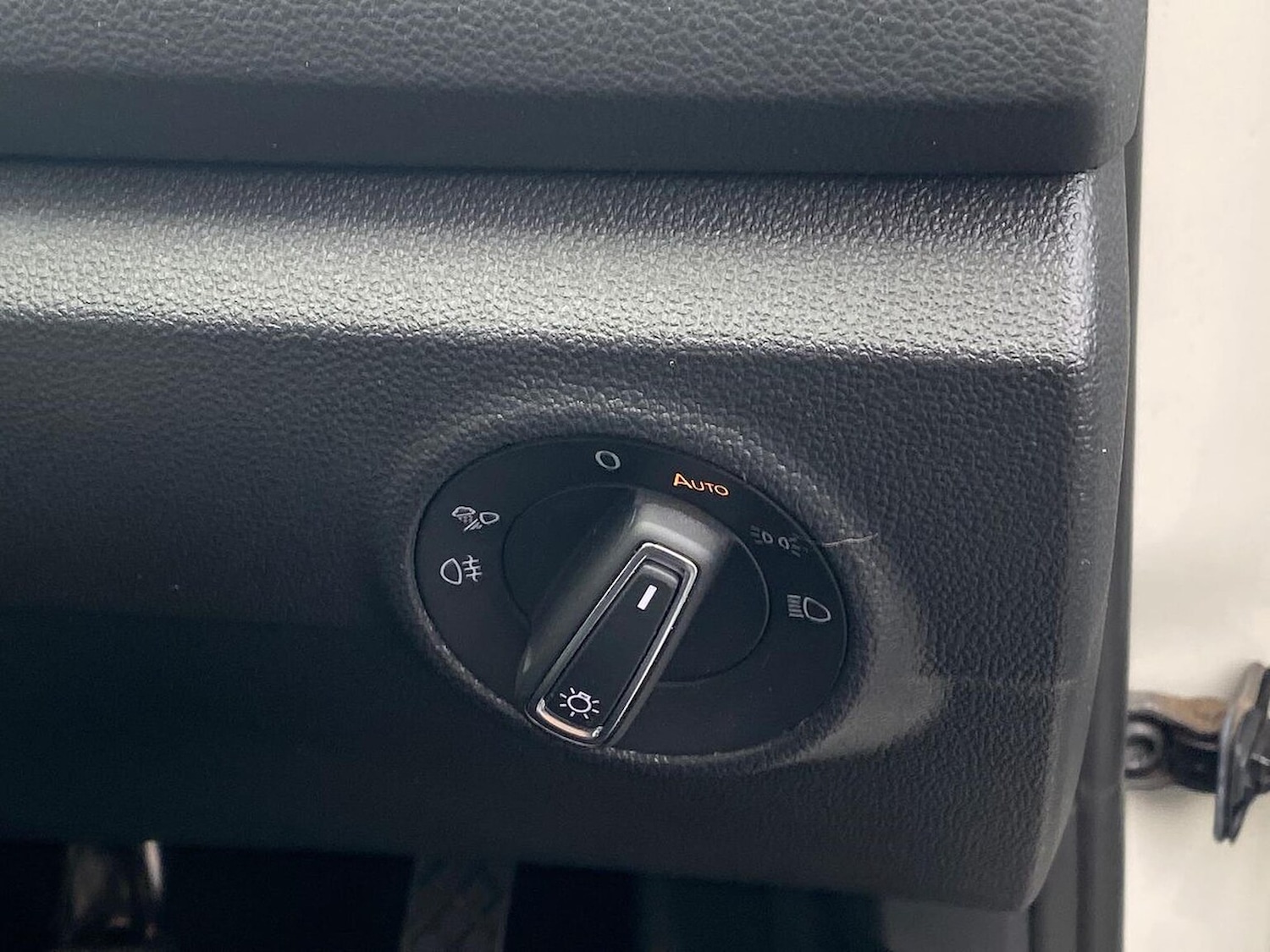 Used Volkswagen T-Roc 2023 for sale - 76492360: Photo 22