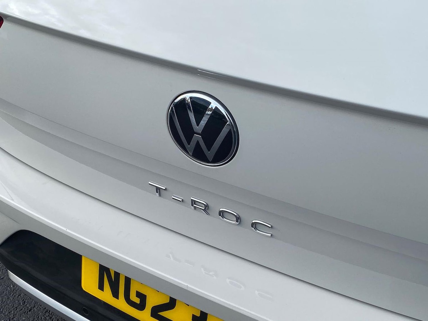 Used Volkswagen T-Roc 2023 for sale - 76492360: Photo 34