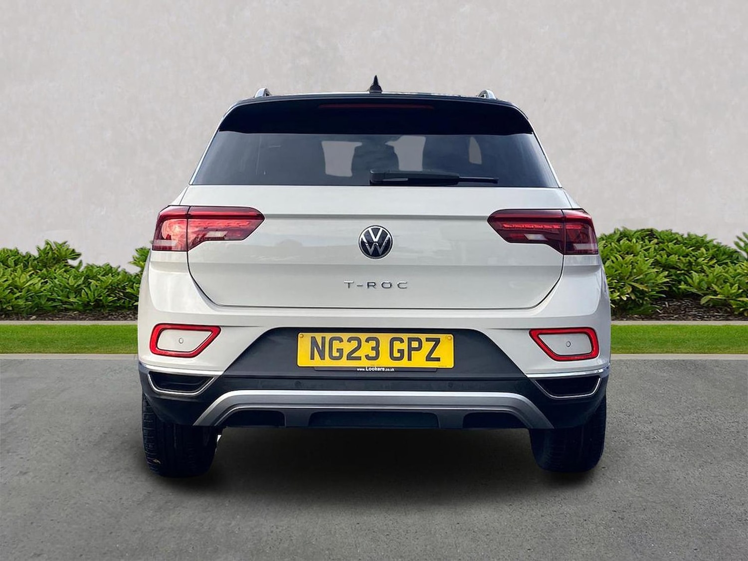 Used Volkswagen T-Roc 2023 for sale - 76492360: Photo 4