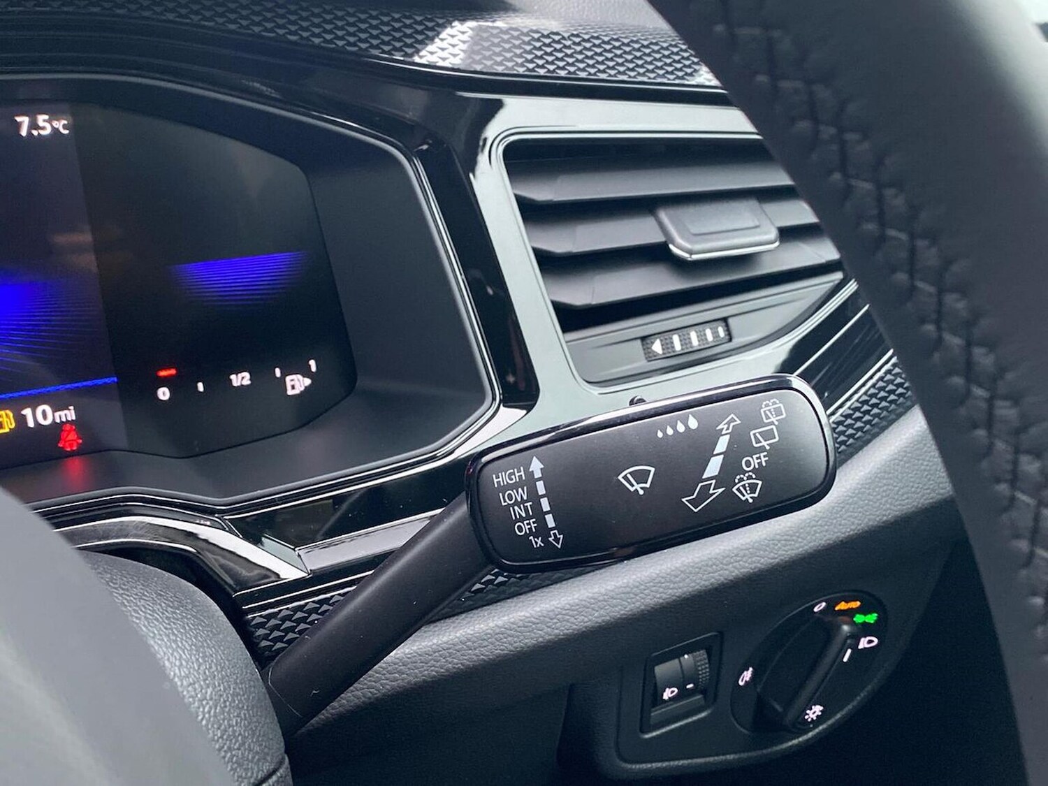 Used Volkswagen Polo 2025 for sale - 77488092: Photo 28