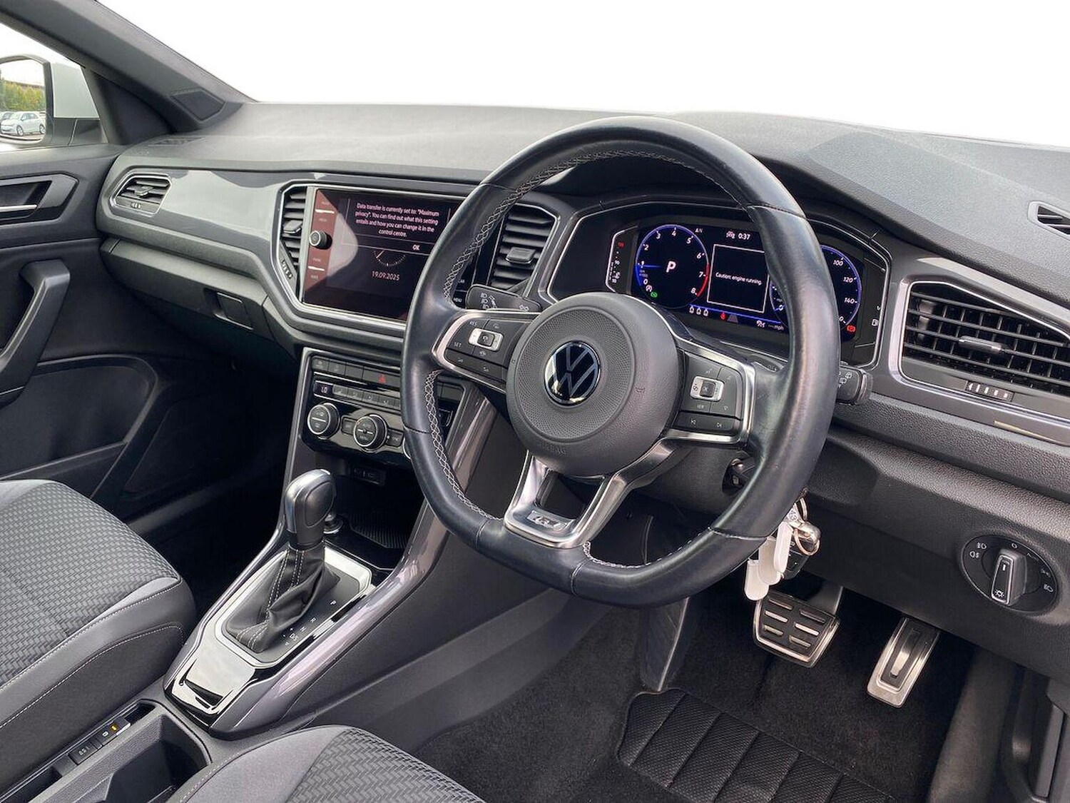 Used Volkswagen T-Roc 2021 for sale - 76011094: Photo 15