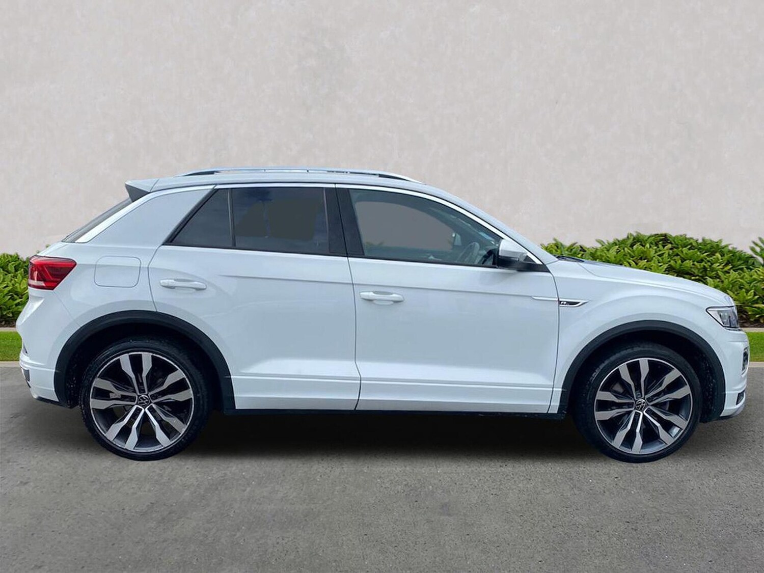 Used Volkswagen T-Roc 2021 for sale - 76011094: Photo 3
