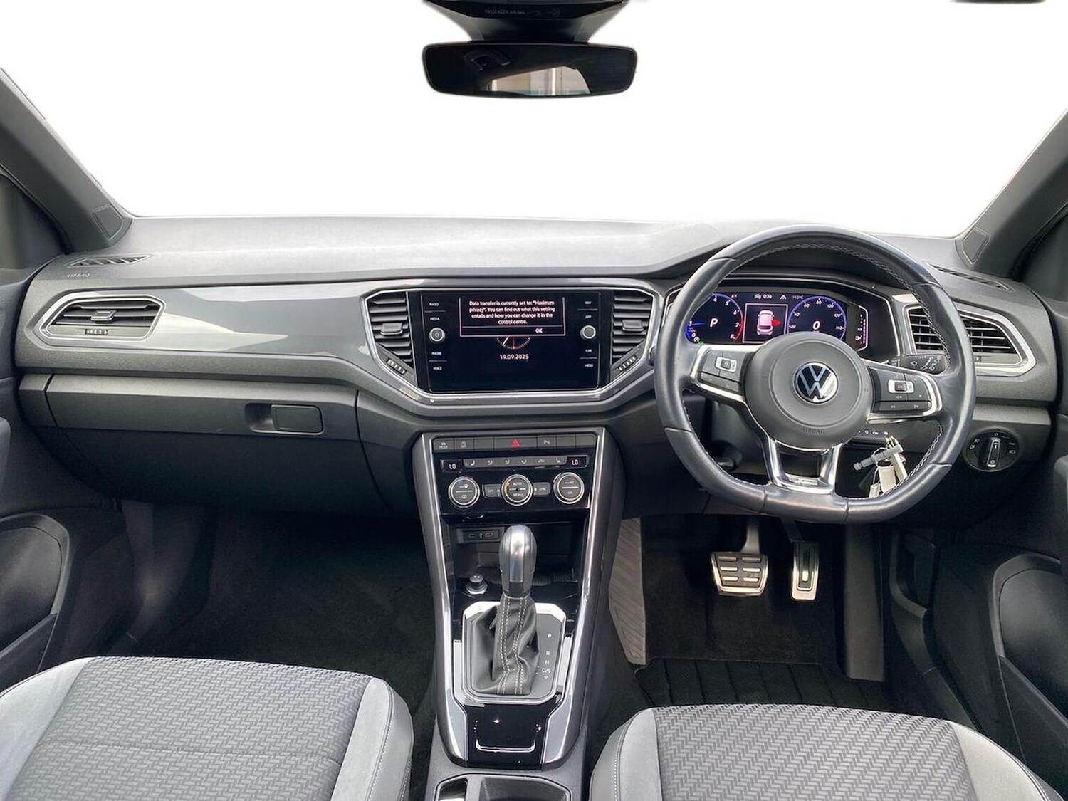Used Volkswagen T-Roc 2021 for sale - 76011094: Photo 8