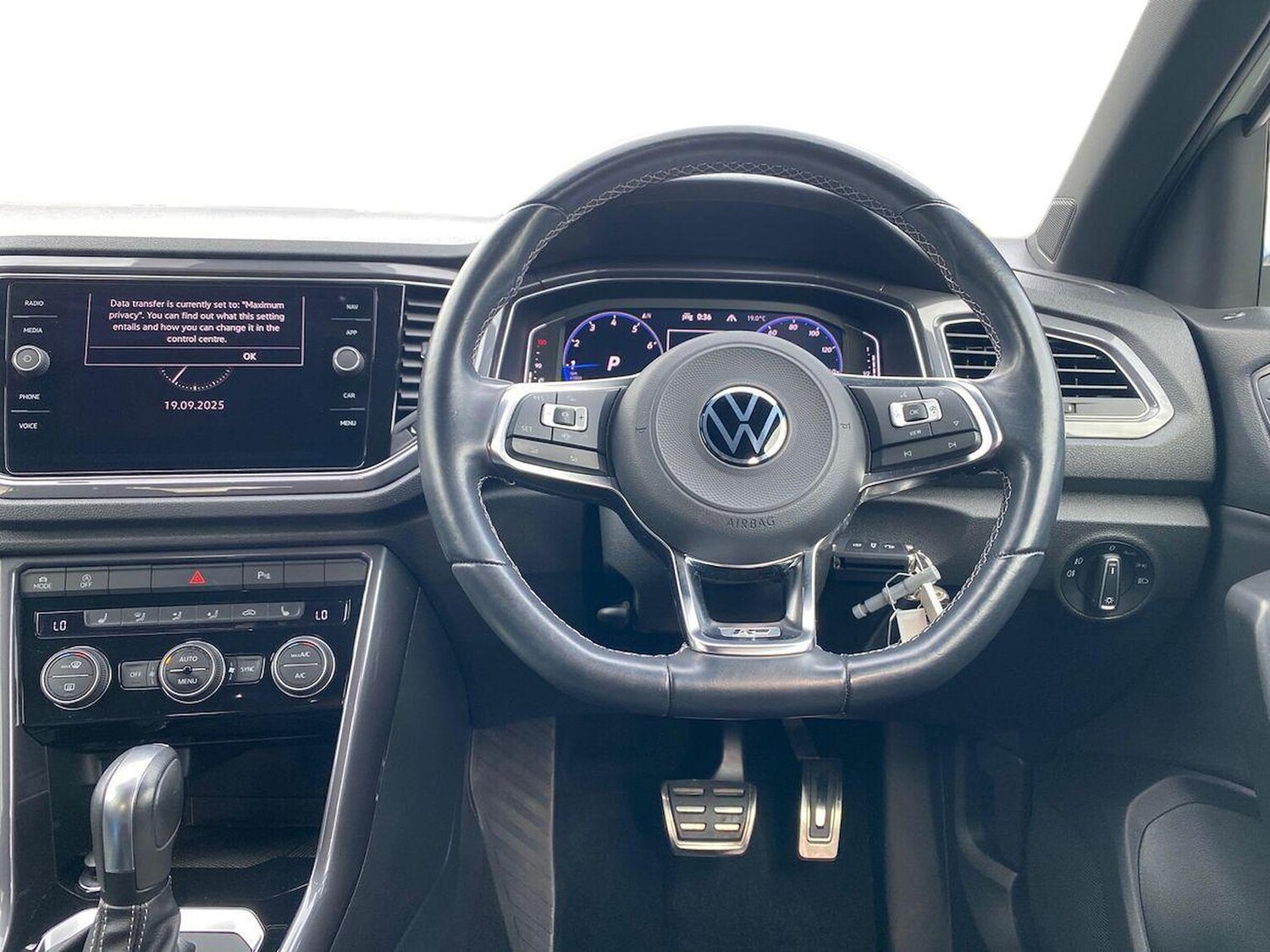 Used Volkswagen T-Roc 2021 for sale - 76011094: Photo 9