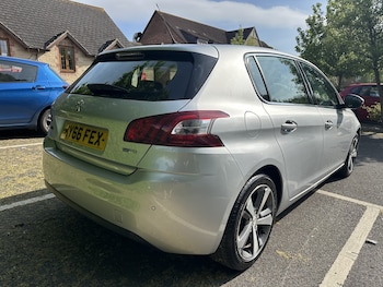 Used Peugeot 308 2016 for sale - 78459805: Photo