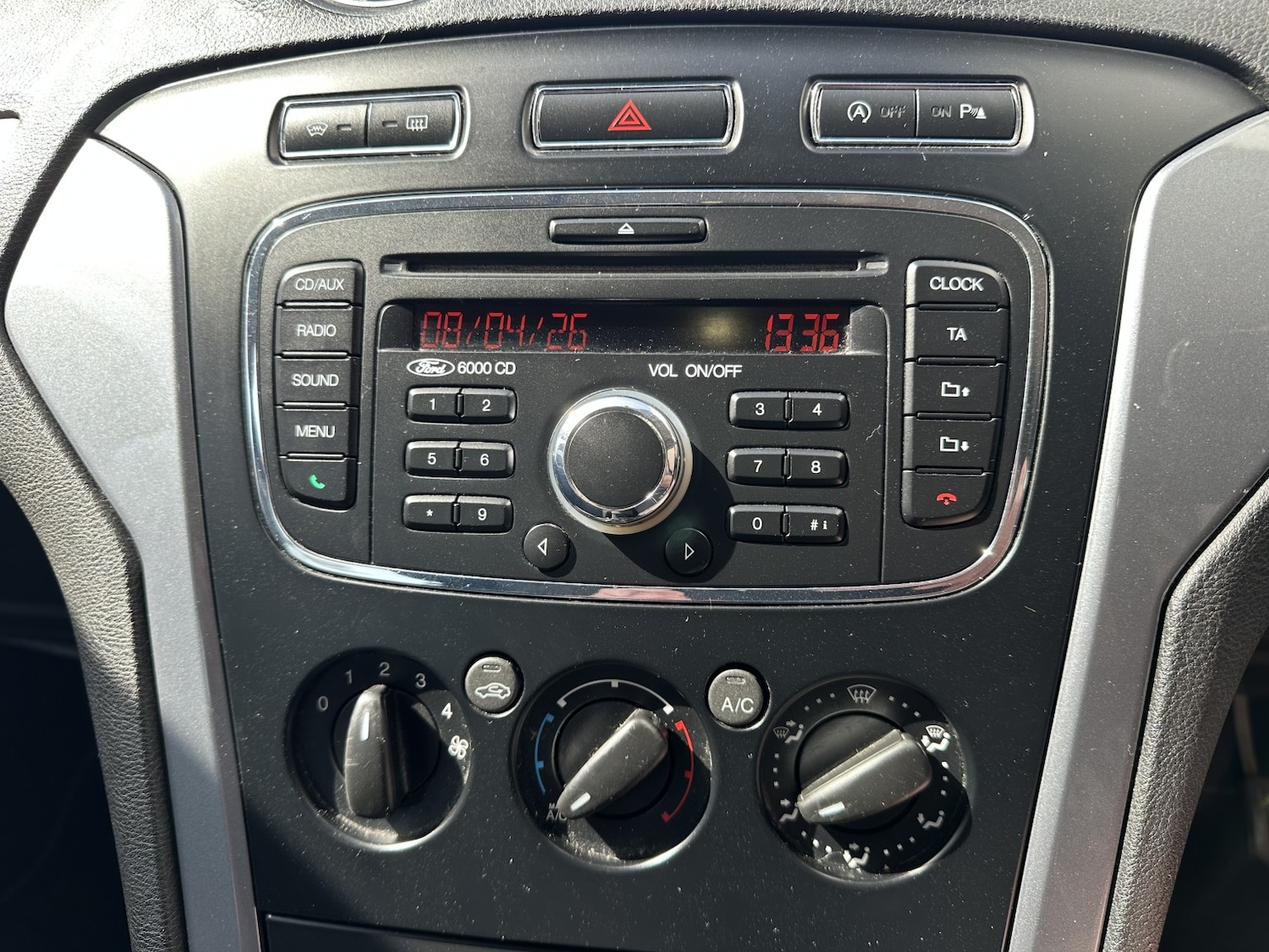 Used Ford Mondeo 2012 for sale - 78168762: Photo 17