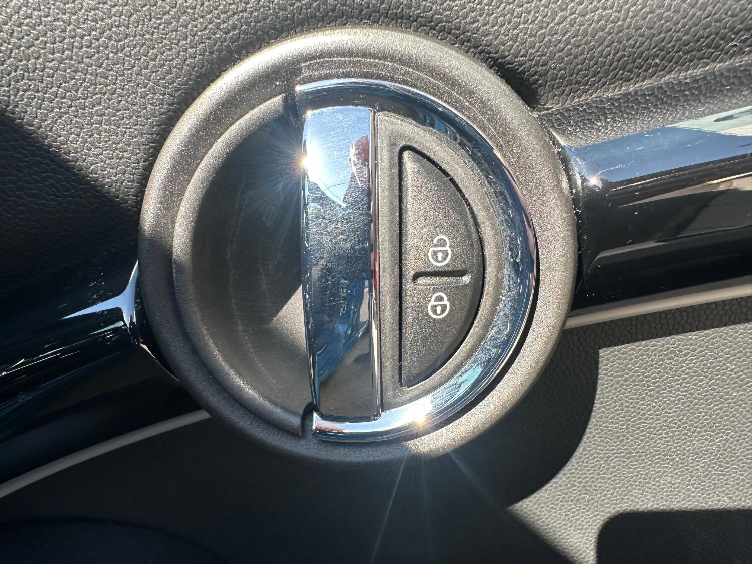 Used MINI Hatch 2024 for sale - 76082578: Photo 22