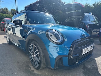 Used MINI Hatch 2024 for sale - 76082578: Photo 3