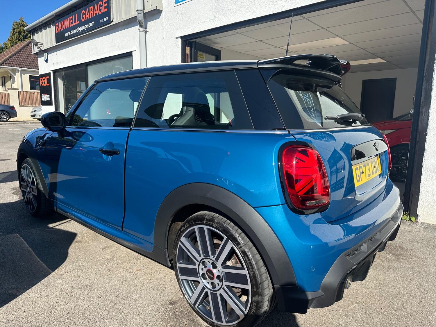 Used MINI Hatch 2024 for sale - 76082578: Photo 8