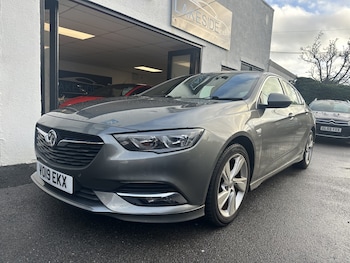 Used Vauxhall Insignia 2019 for sale - 77303680: Photo