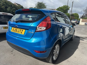 Used Ford Fiesta 2015 for sale - 78300515: Photo