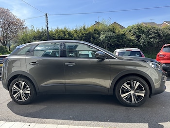 Used Peugeot 3008 2018 for sale - 78360133: Photo