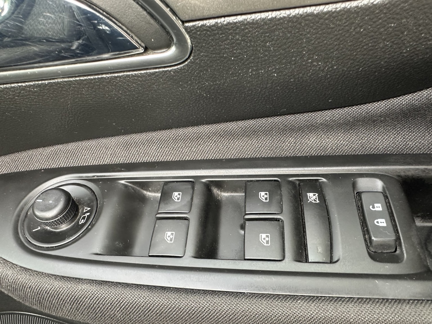 Used Vauxhall Mokka 2015 for sale - 77584571: Photo 16