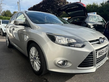 Used Ford Focus 2014 for sale - 76120350: Photo