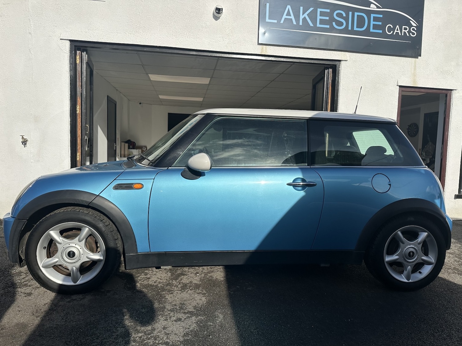 Used MINI Hatch 2005 for sale - 76571258: Photo 2