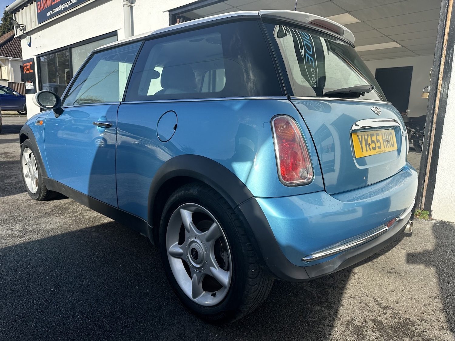 Used MINI Hatch 2005 for sale - 76571258: Photo 6