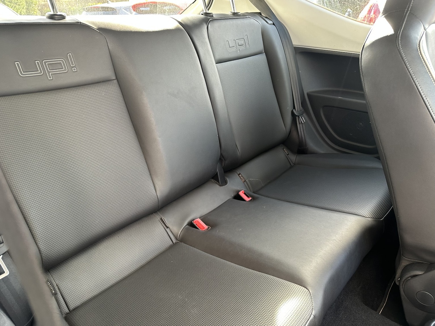 Used Volkswagen up! 2013 for sale - 77656221: Photo 12