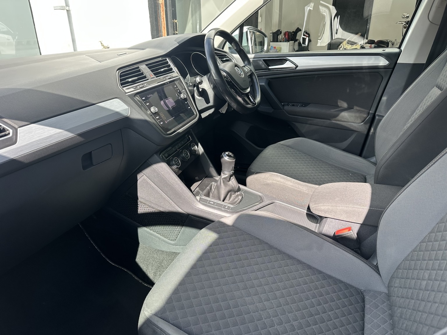 Used Volkswagen Tiguan 2018 for sale - 78057052: Photo 10