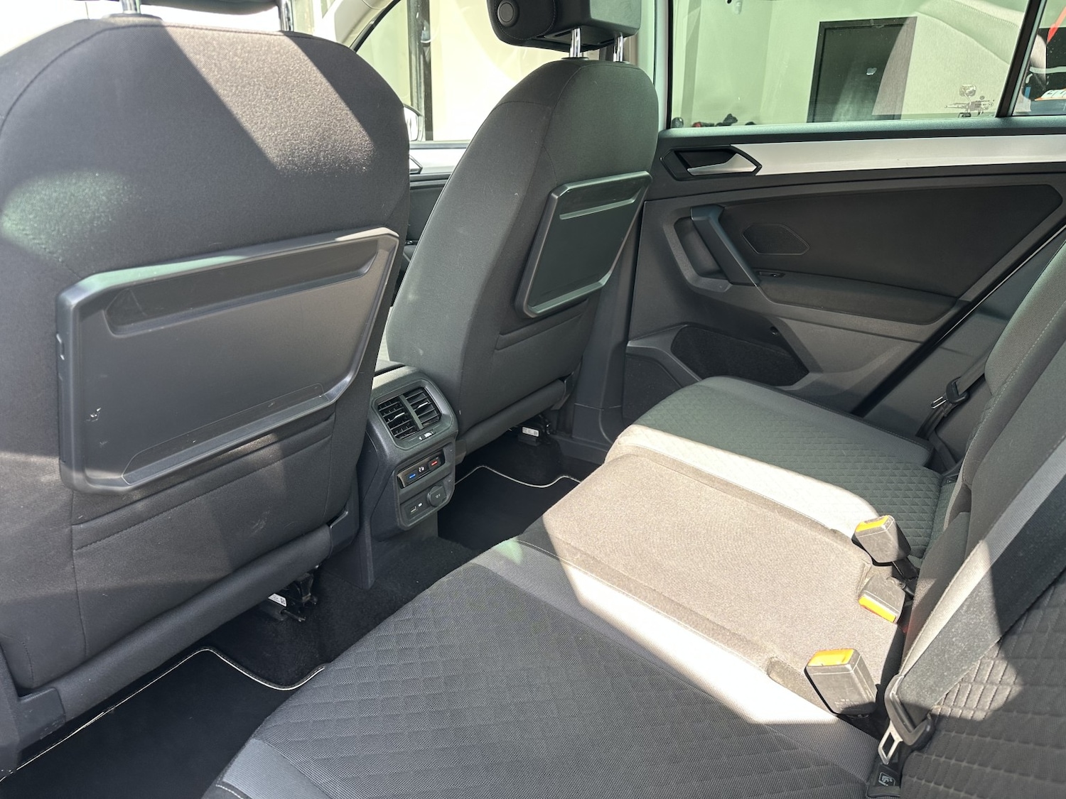 Used Volkswagen Tiguan 2018 for sale - 78057052: Photo 12