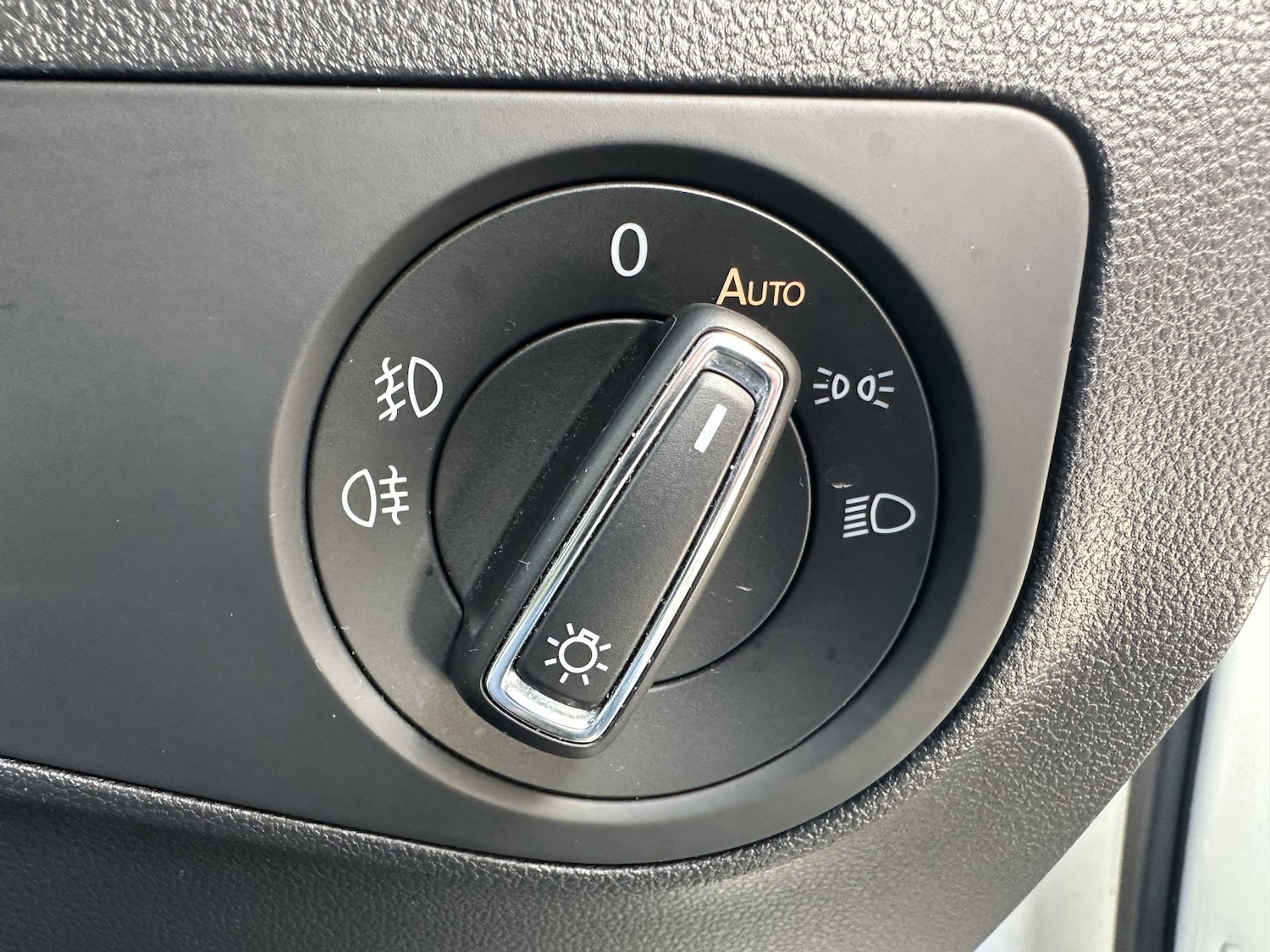 Used Volkswagen Tiguan 2018 for sale - 78057052: Photo 21