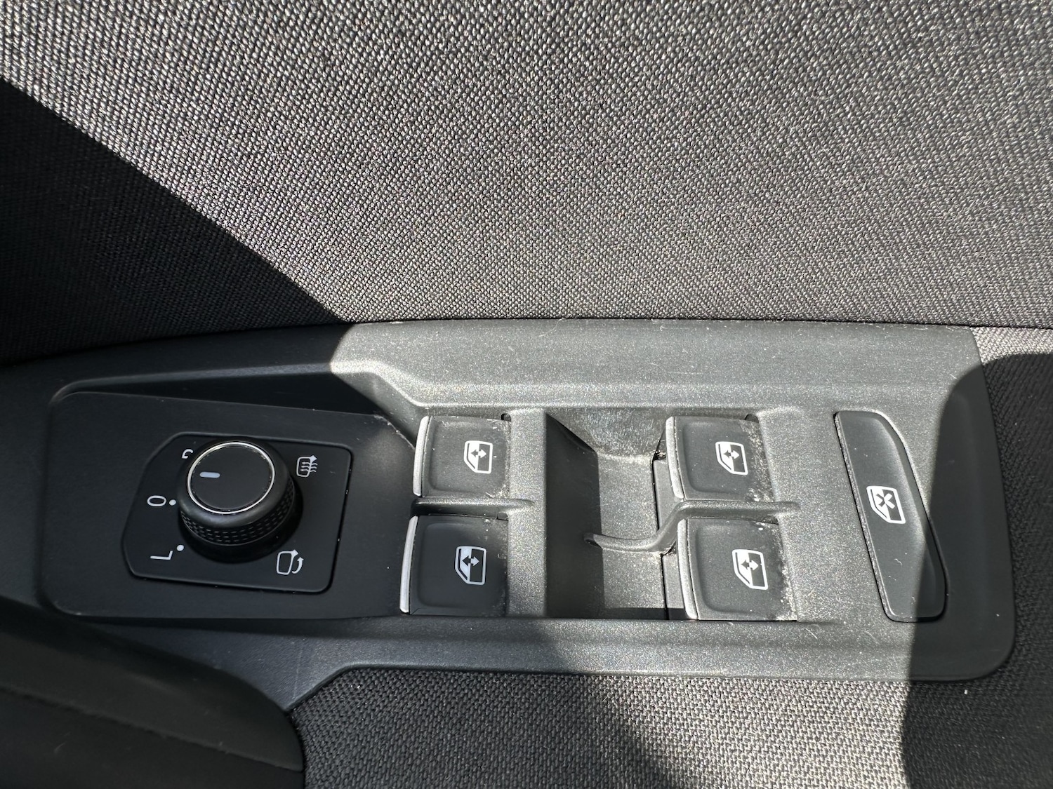 Used Volkswagen Tiguan 2018 for sale - 78057052: Photo 22