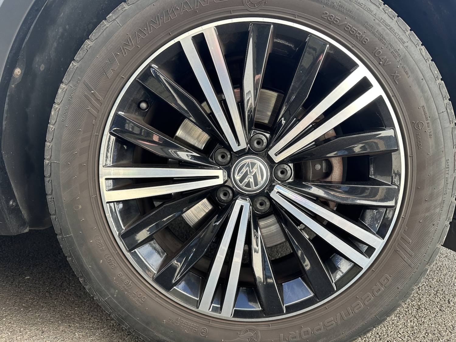 Used Volkswagen Tiguan 2018 for sale - 78057052: Photo 27