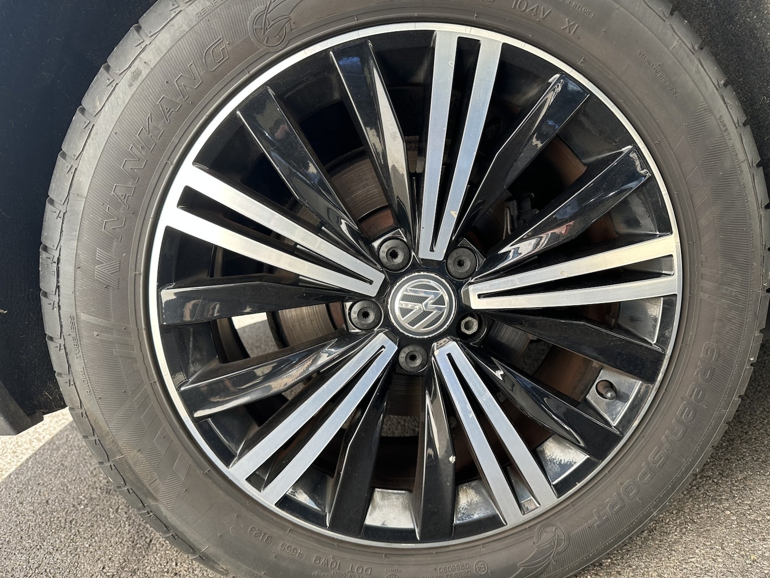 Used Volkswagen Tiguan 2018 for sale - 78057052: Photo 28