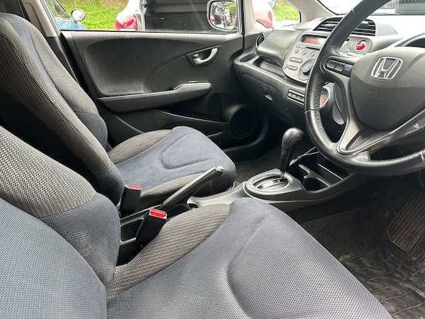 Used Honda Jazz 2015 for sale - 76237133: Photo 10