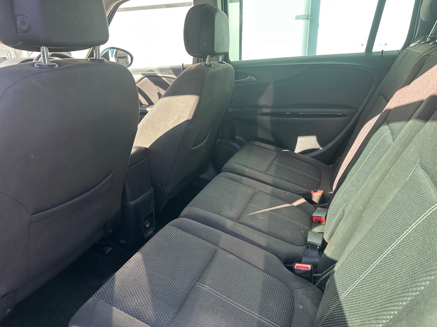 Used Vauxhall Zafira Tourer 2016 for sale - 76186616: Photo 11