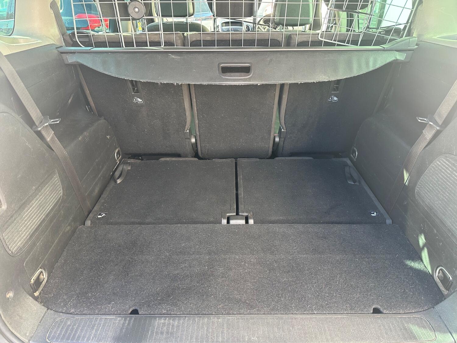 Used Vauxhall Zafira Tourer 2016 for sale - 76186616: Photo 14