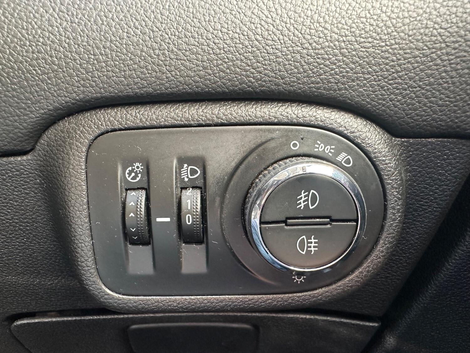 Used Vauxhall Zafira Tourer 2016 for sale - 76186616: Photo 20