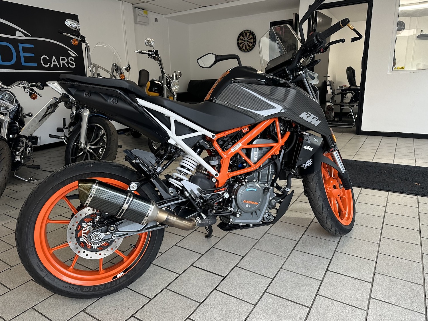 KTM DUKE