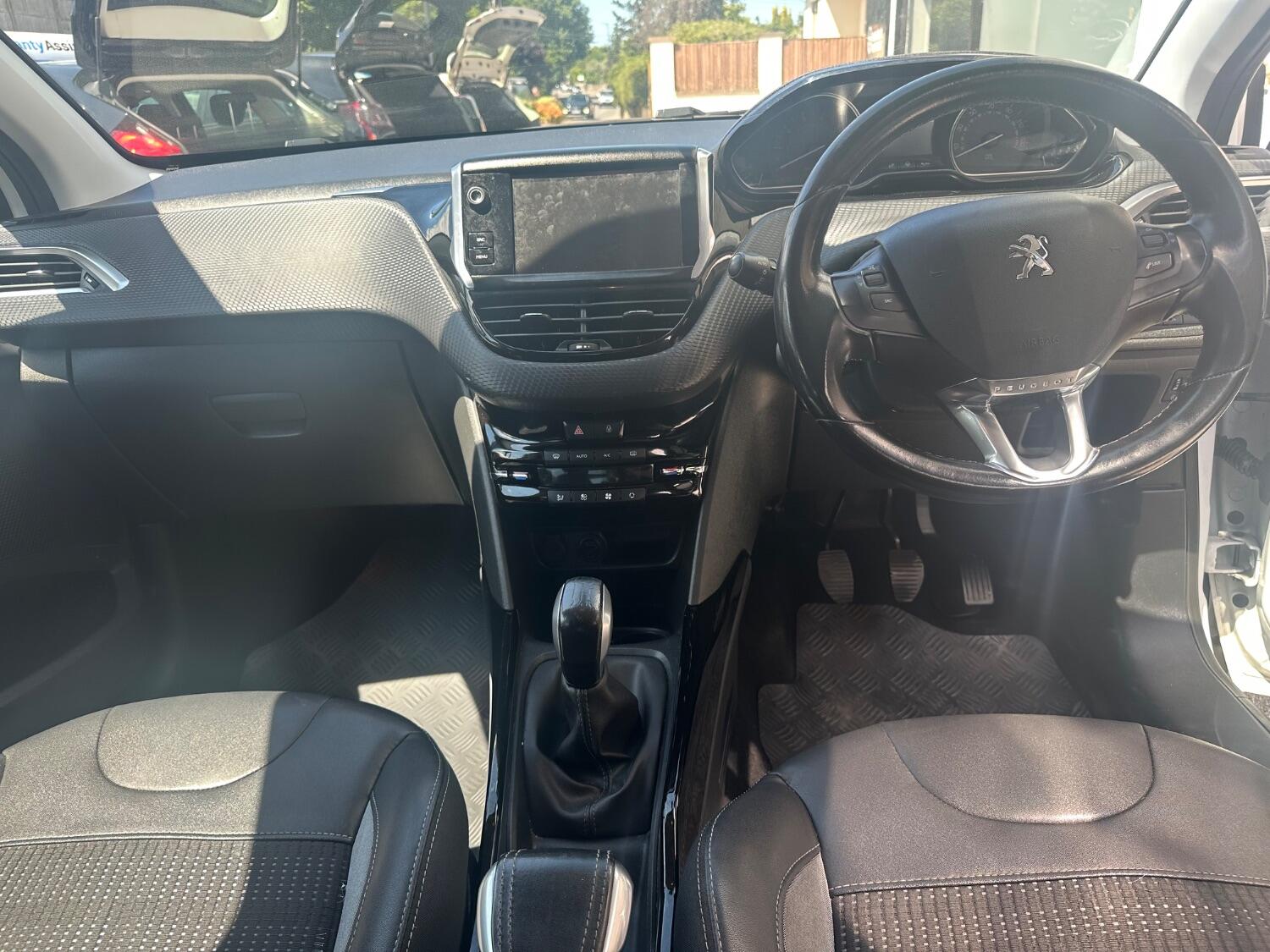 Used Peugeot 2008 2016 for sale - 77303785: Photo 14