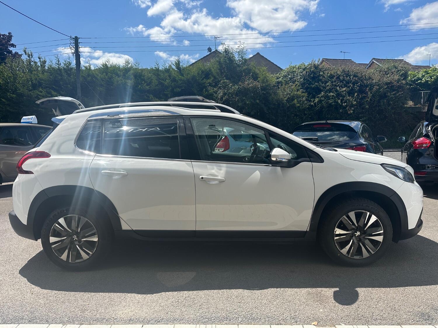 Used Peugeot 2008 2016 for sale - 77303785: Photo 5