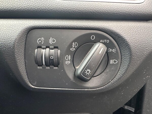 Used Audi Q3 2013 for sale - 76058046: Photo 19