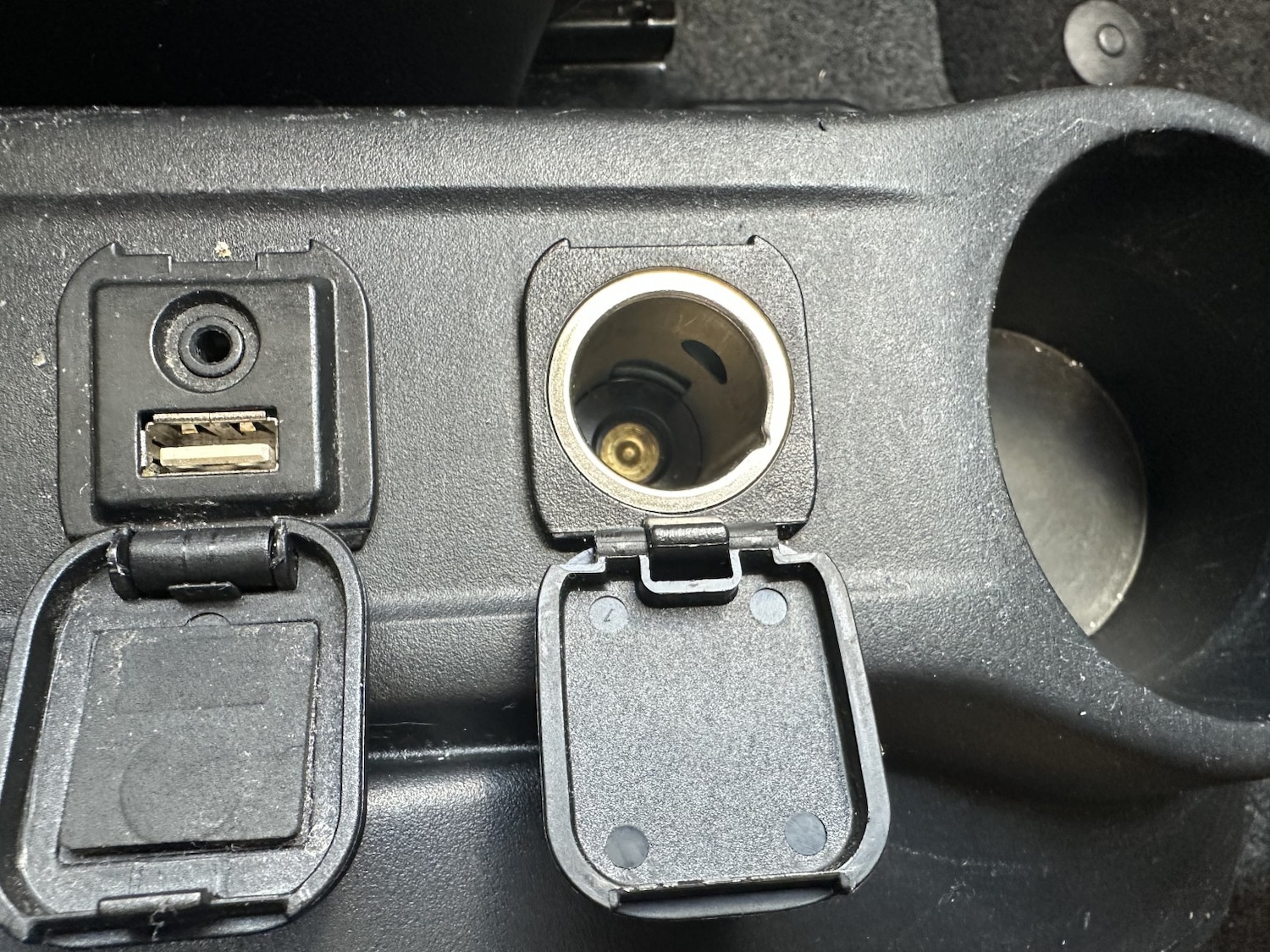 Used Mazda Mazda2 2014 for sale - 76643401: Photo 20