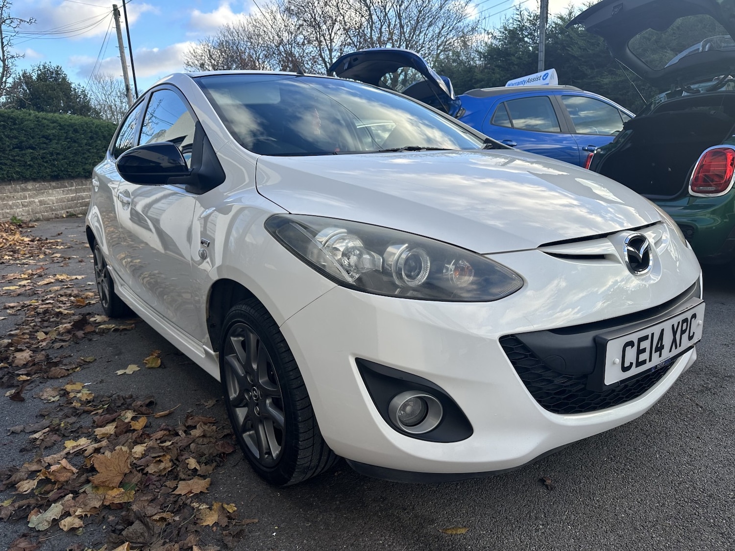Used Mazda Mazda2 2014 for sale - 76643401: Photo 3