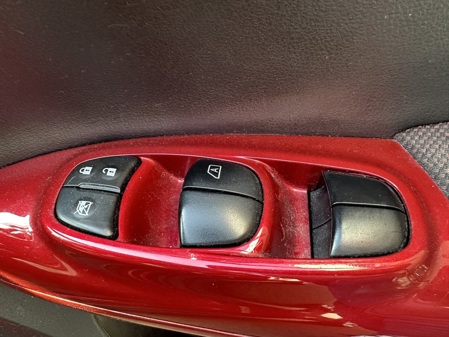 Used Nissan Juke 2016 for sale - 77953978: Photo 17