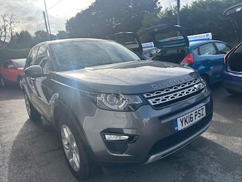 Used Land Rover Discovery Sport 2016 for sale - 75975542: Photo