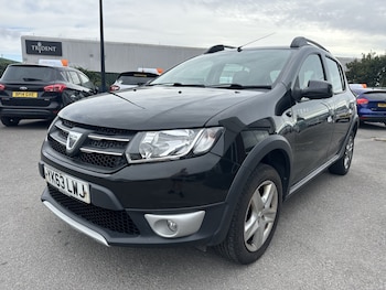 Used Dacia Sandero Stepway 2013 for sale - 79564063: Photo