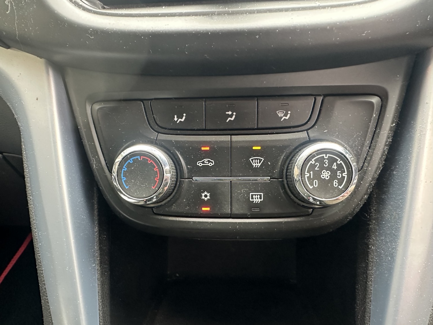 Used Vauxhall Zafira 2015 for sale - 77851412: Photo 21