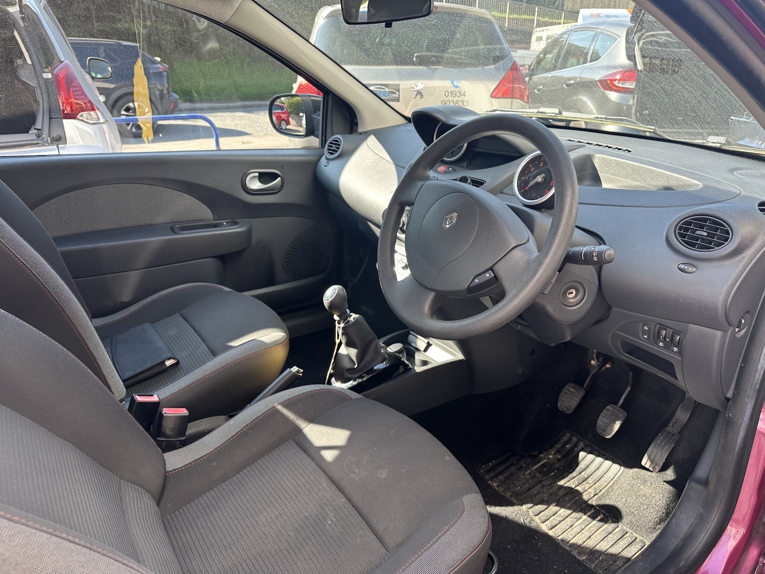 Used Renault Twingo 2012 for sale - 77953921: Photo 9