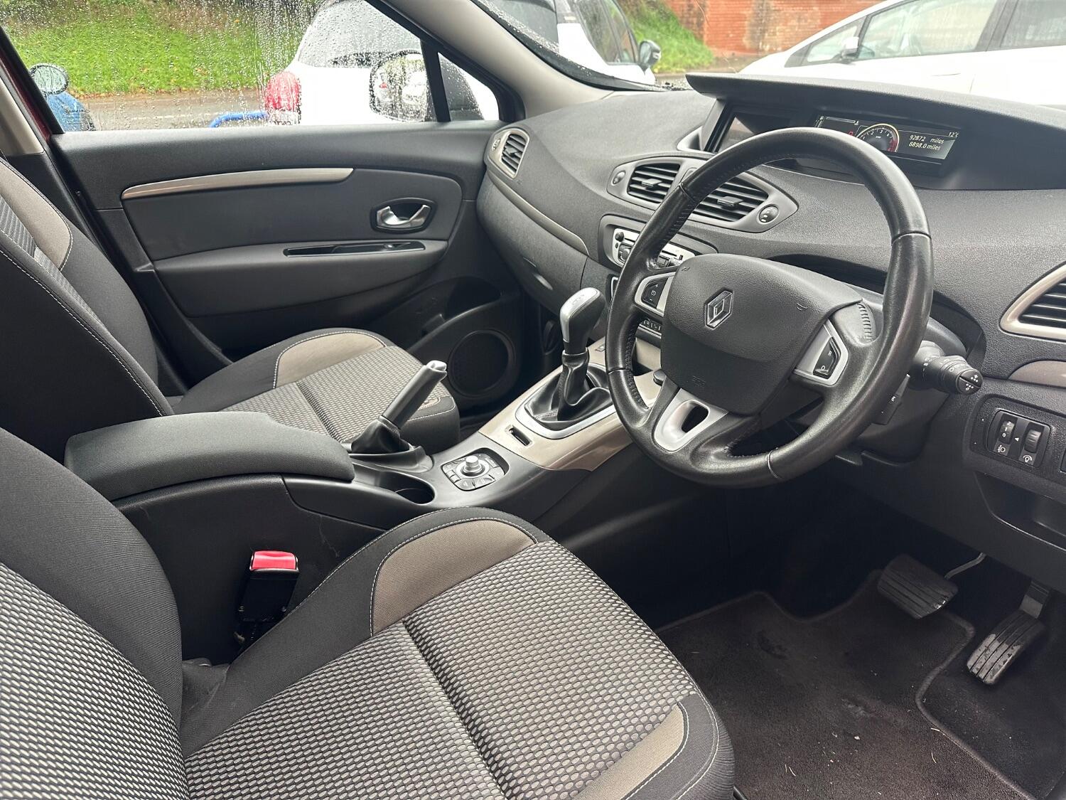 Used Renault Scenic 2015 for sale - 76334777: Photo 9