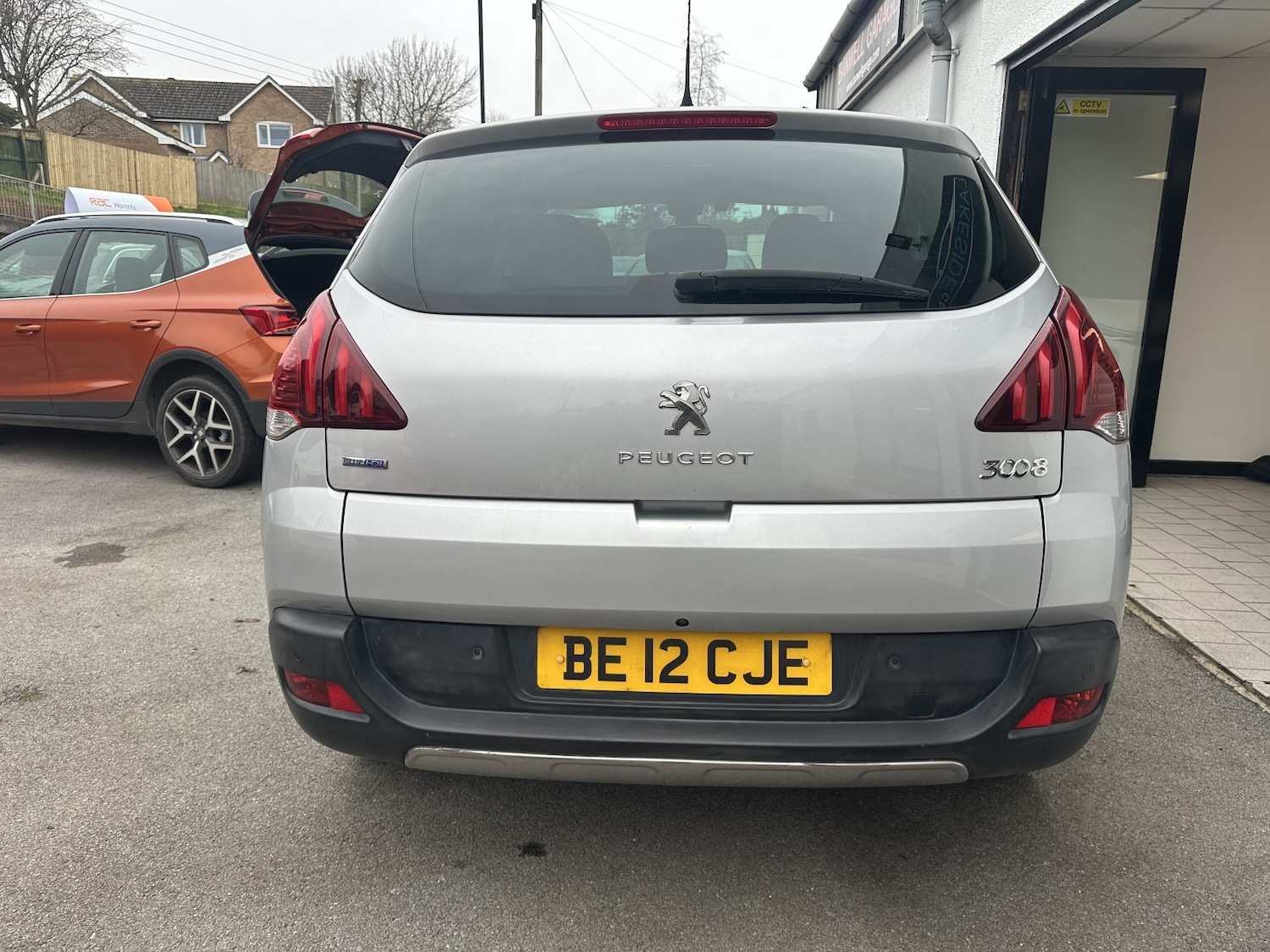 Used Peugeot 3008 2017 for sale - 77584449: Photo 8