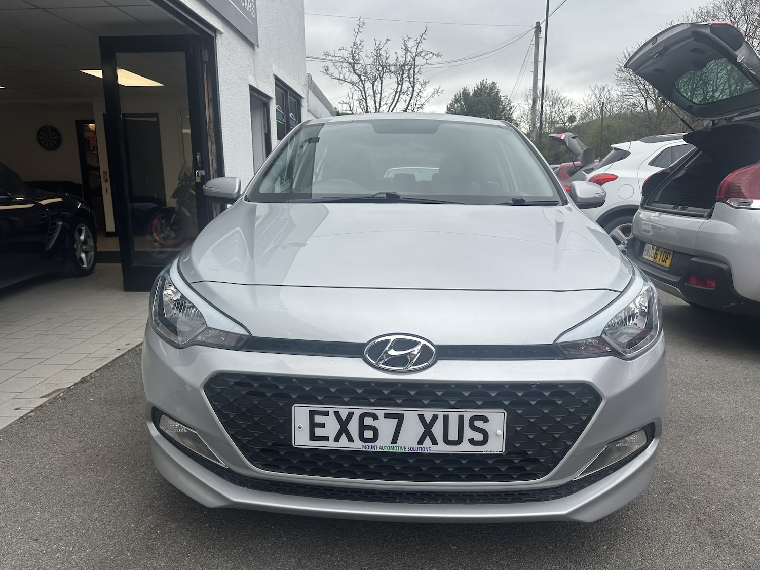 Used Hyundai i20 2017 for sale - 78004370: Photo 6