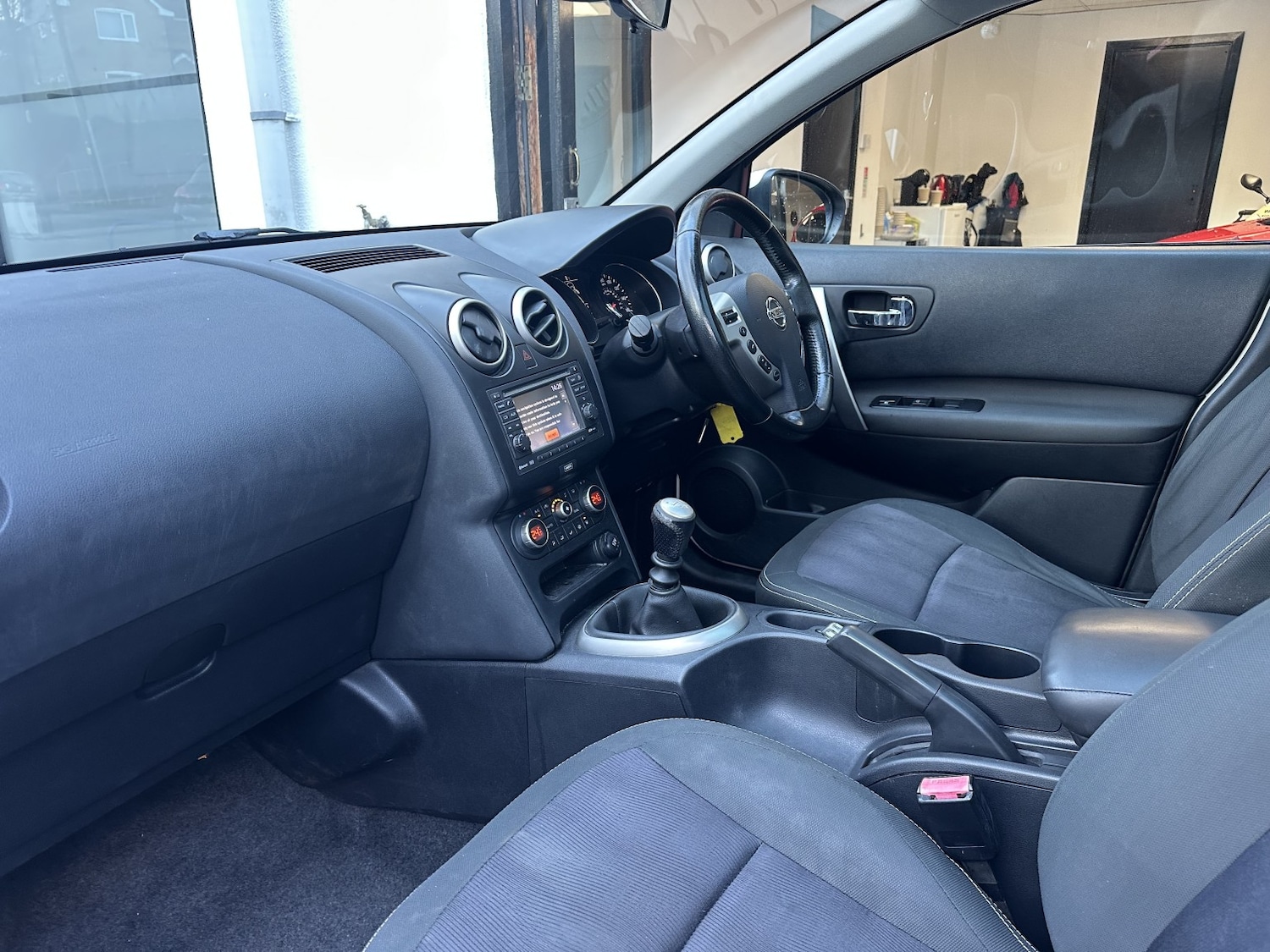 Used Nissan Qashqai 2012 for sale - 77303624: Photo 10